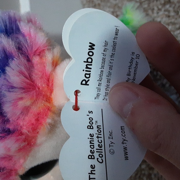2019 Rainbow Beanie Boo - Picture 3 of 4